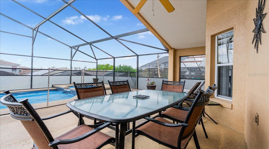 DAVENPORT, Florida 33897, 4 Bedrooms Bedrooms, ,3 BathroomsBathrooms,Residential,For Sale,KENSINGTON,0,MFRS5147135