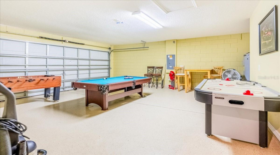 DAVENPORT, Florida 33897, 4 Bedrooms Bedrooms, ,3 BathroomsBathrooms,Residential,For Sale,KENSINGTON,0,MFRS5147135