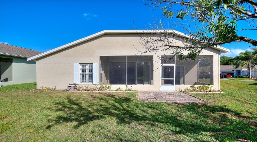 DAVENPORT, Florida 33837, 2 Bedrooms Bedrooms, ,2 BathroomsBathrooms,Residential,For Sale,OAK HAMMOCK DR,0,MFRS5147118