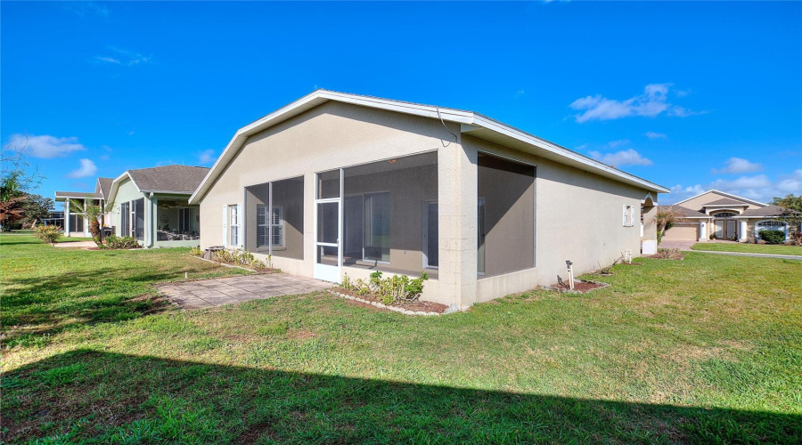 DAVENPORT, Florida 33837, 2 Bedrooms Bedrooms, ,2 BathroomsBathrooms,Residential,For Sale,OAK HAMMOCK DR,0,MFRS5147118