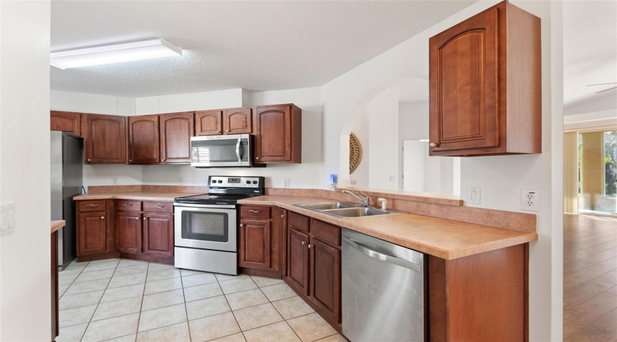 Bevel edge laminate countertops