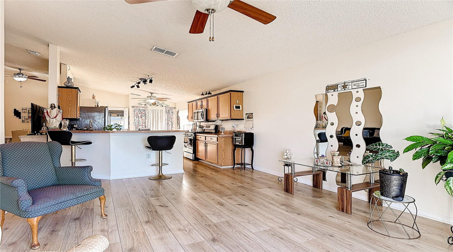 DAVENPORT, Florida 33837, 3 Bedrooms Bedrooms, ,2 BathroomsBathrooms,Residential,For Sale,VERBENA,0,MFRO6395616