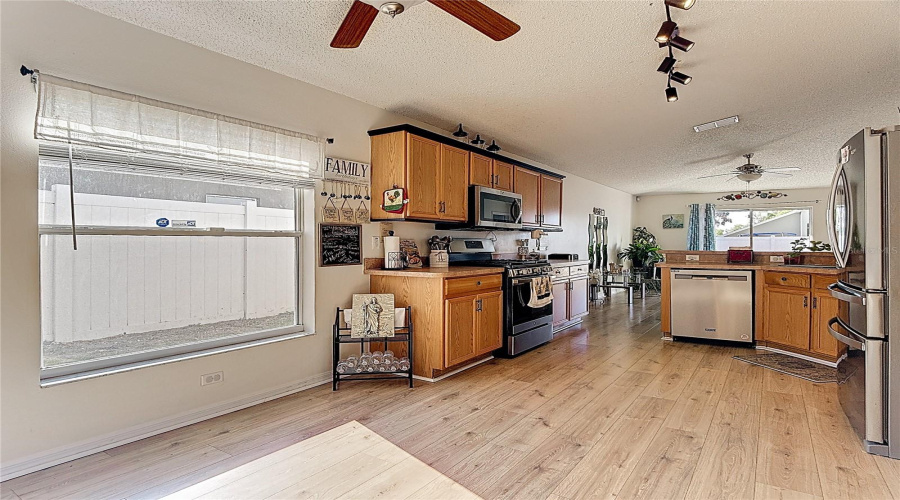 DAVENPORT, Florida 33837, 3 Bedrooms Bedrooms, ,2 BathroomsBathrooms,Residential,For Sale,VERBENA,0,MFRO6395616