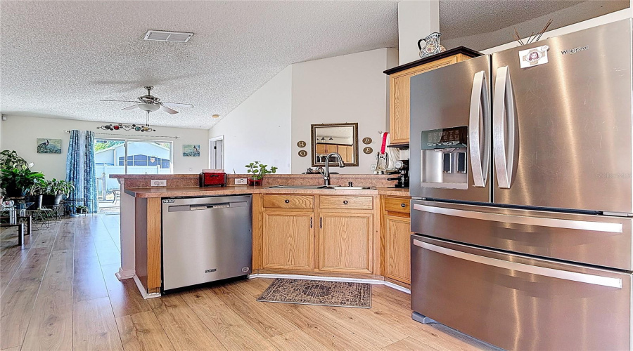 DAVENPORT, Florida 33837, 3 Bedrooms Bedrooms, ,2 BathroomsBathrooms,Residential,For Sale,VERBENA,0,MFRO6395616