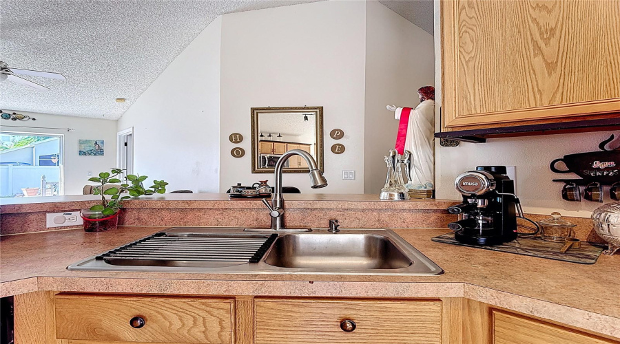 DAVENPORT, Florida 33837, 3 Bedrooms Bedrooms, ,2 BathroomsBathrooms,Residential,For Sale,VERBENA,0,MFRO6395616