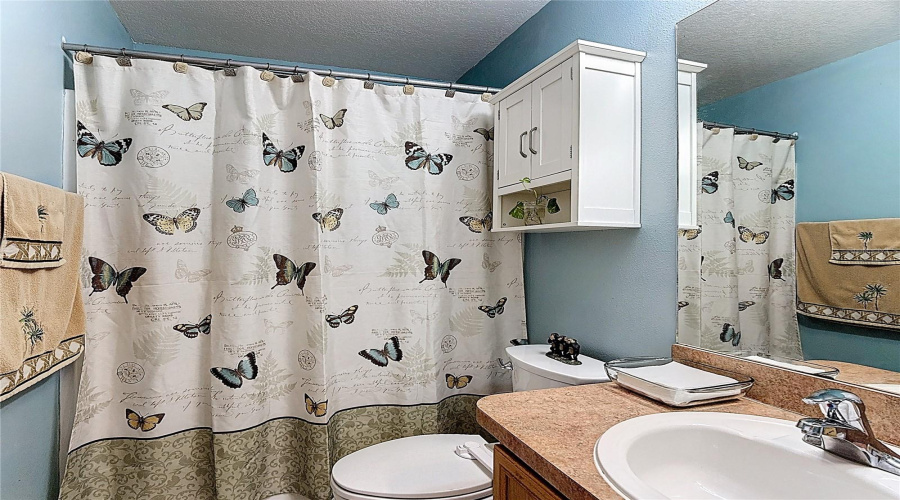DAVENPORT, Florida 33837, 3 Bedrooms Bedrooms, ,2 BathroomsBathrooms,Residential,For Sale,VERBENA,0,MFRO6395616