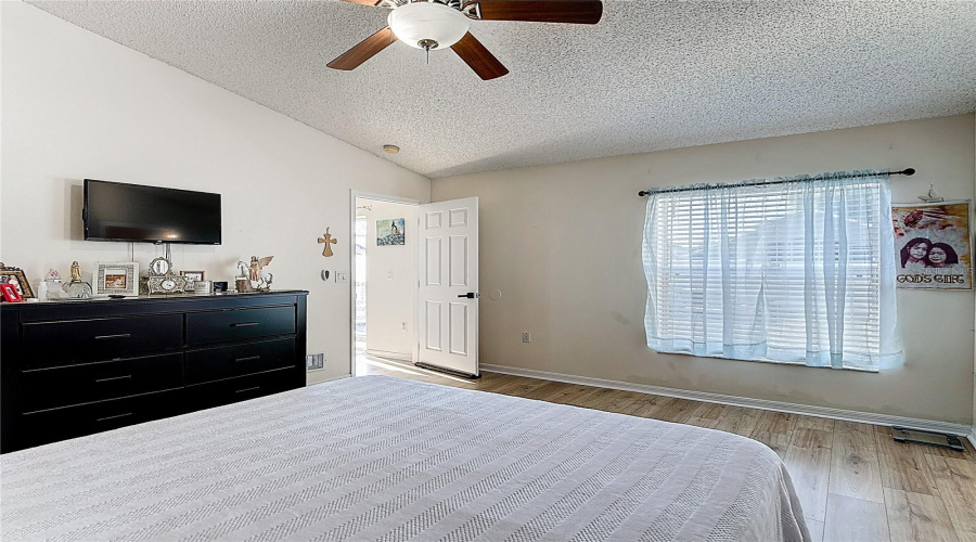 DAVENPORT, Florida 33837, 3 Bedrooms Bedrooms, ,2 BathroomsBathrooms,Residential,For Sale,VERBENA,0,MFRO6395616