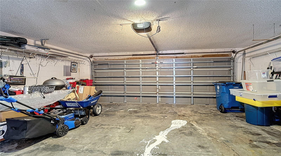 DAVENPORT, Florida 33837, 3 Bedrooms Bedrooms, ,2 BathroomsBathrooms,Residential,For Sale,VERBENA,0,MFRO6395616