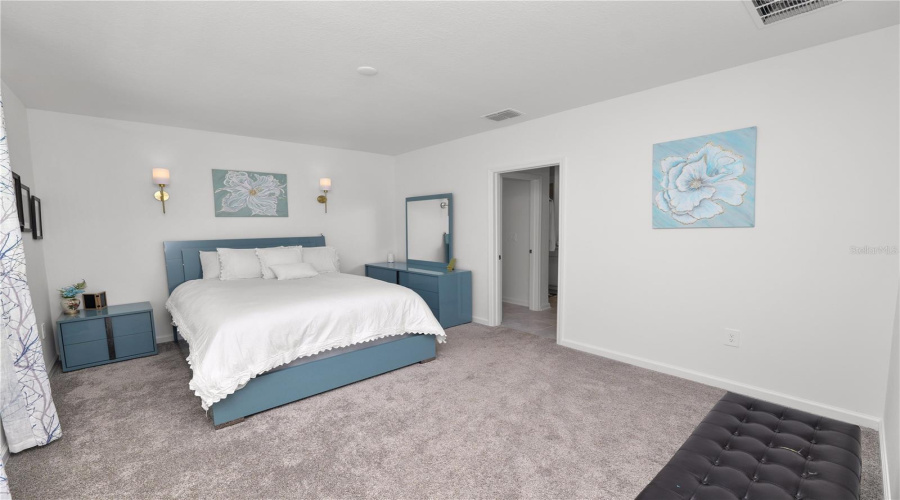 DAVENPORT, Florida 33837, 3 Bedrooms Bedrooms, ,2 BathroomsBathrooms,Residential,For Sale,WHITE WATER,0,MFRTB8494076