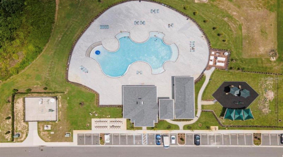 DAVENPORT, Florida 33837, 3 Bedrooms Bedrooms, ,2 BathroomsBathrooms,Residential,For Sale,WHITE WATER,0,MFRTB8494076