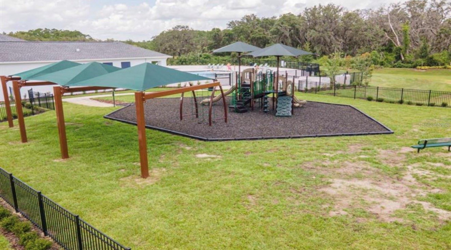 DAVENPORT, Florida 33837, 3 Bedrooms Bedrooms, ,2 BathroomsBathrooms,Residential,For Sale,WHITE WATER,0,MFRTB8494076