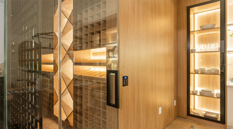 CELEBRATION, Florida 34747, 5 Bedrooms Bedrooms, ,5 BathroomsBathrooms,Residential,For Sale,EASTLAWN,0,MFRS5147182