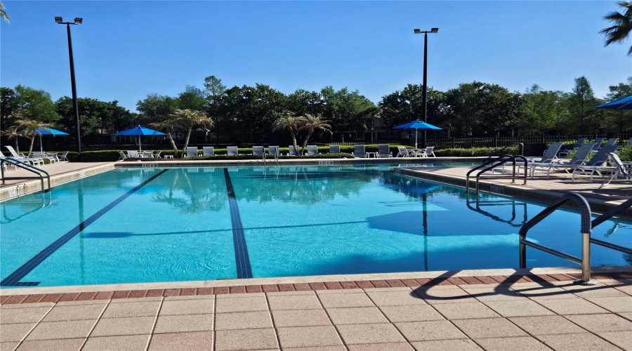 DAVENPORT, Florida 33896, 3 Bedrooms Bedrooms, ,2 BathroomsBathrooms,Residential,For Sale,EL CONTE,0,MFRS5147126