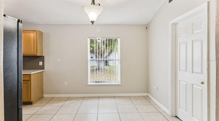 KISSIMMEE, Florida 34746, 4 Bedrooms Bedrooms, ,2 BathroomsBathrooms,Residential,For Sale,RIDGEWAY,0,MFRO6394661