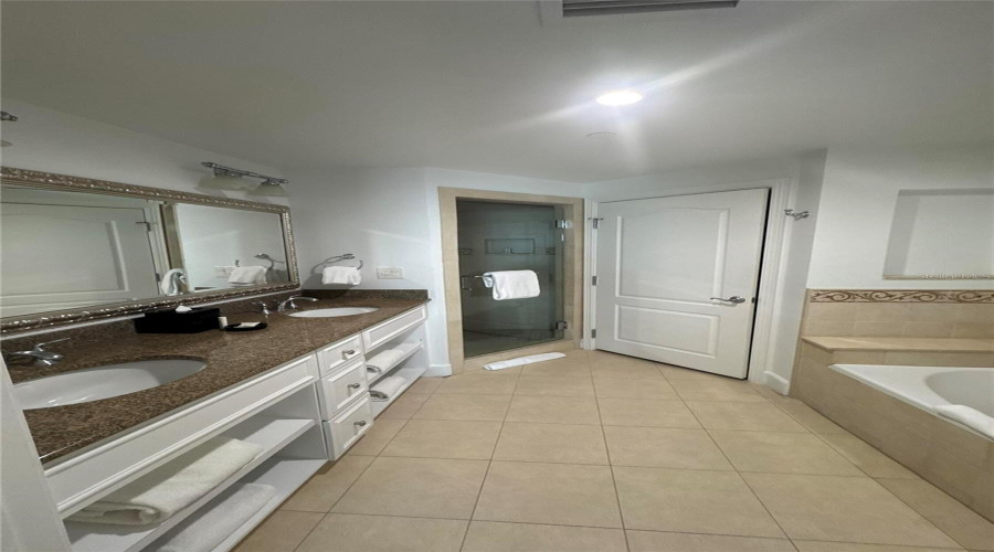 REUNION, Florida 34747, 2 Bedrooms Bedrooms, ,2 BathroomsBathrooms,Residential,For Sale,GATHERING,0,MFRO6396435