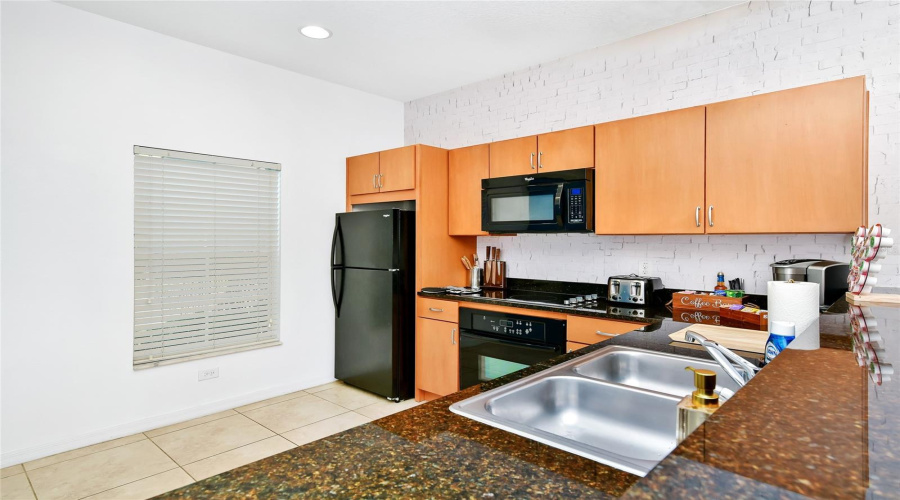 KISSIMMEE, Florida 34747, 3 Bedrooms Bedrooms, ,2 BathroomsBathrooms,Residential,For Sale,SECRET LAKE,0,MFRO6395642