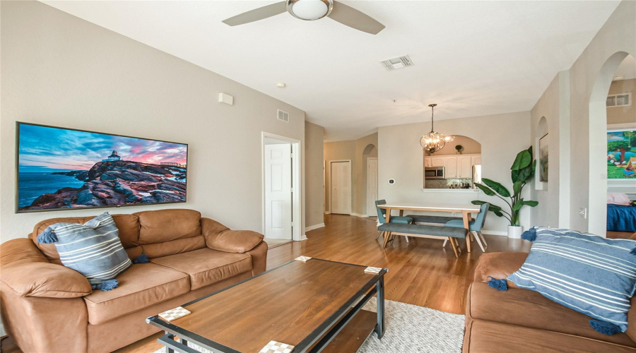 KISSIMMEE, Florida 34747, 3 Bedrooms Bedrooms, ,2 BathroomsBathrooms,Residential,For Sale,ALMATON,0,MFRO6396048