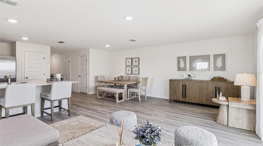 DAVENPORT, Florida 33837, 3 Bedrooms Bedrooms, ,2 BathroomsBathrooms,Residential,For Sale,ROCK ELM,0,MFRO6385799