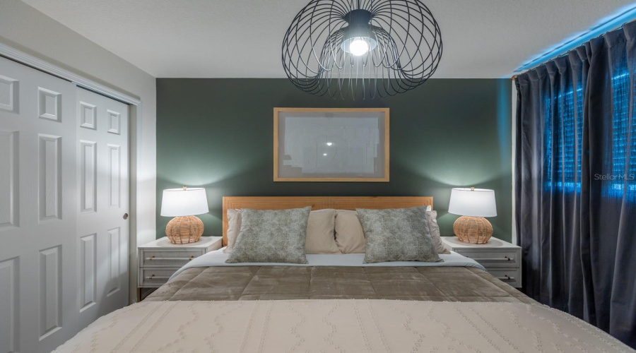 KISSIMMEE, Florida 34747, 6 Bedrooms Bedrooms, ,4 BathroomsBathrooms,Residential,For Sale,FLEMING MIST,0,MFRO6296919