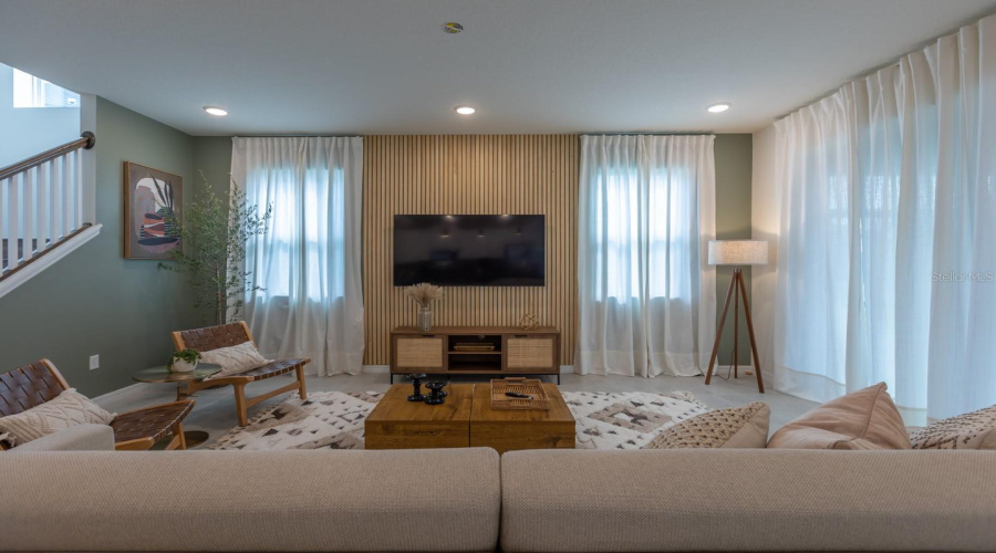 KISSIMMEE, Florida 34747, 6 Bedrooms Bedrooms, ,4 BathroomsBathrooms,Residential,For Sale,FLEMING MIST,0,MFRO6296919