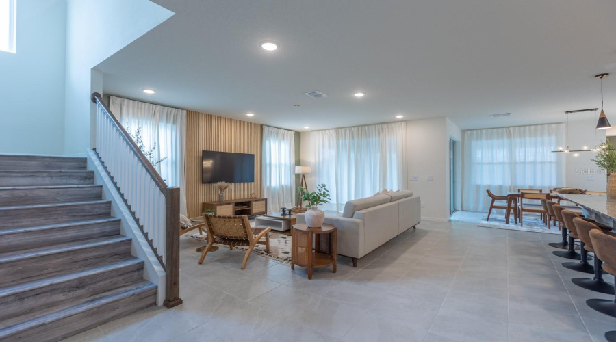 KISSIMMEE, Florida 34747, 6 Bedrooms Bedrooms, ,4 BathroomsBathrooms,Residential,For Sale,FLEMING MIST,0,MFRO6296919