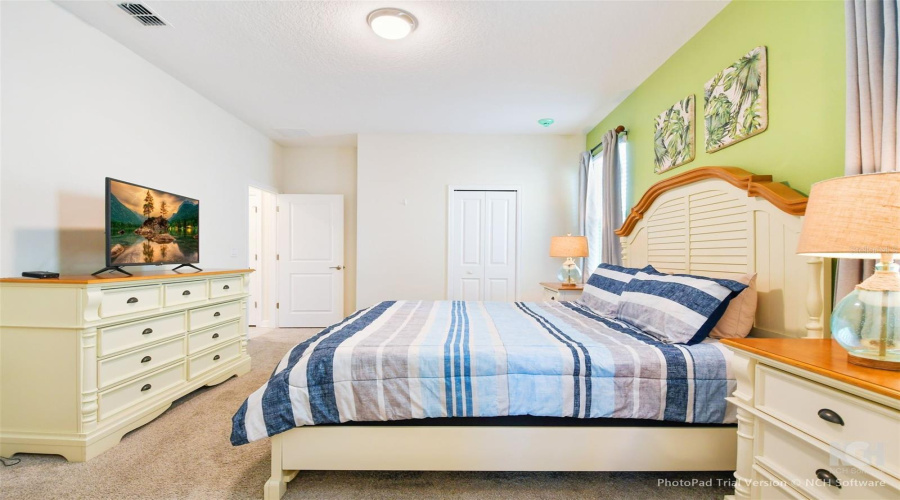 KISSIMMEE, Florida 34746, 8 Bedrooms Bedrooms, ,5 BathroomsBathrooms,Residential,For Sale,STANZA CT,0,MFRO6396220