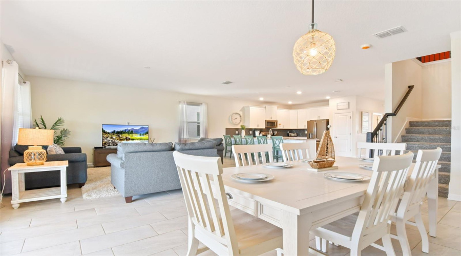 KISSIMMEE, Florida 34746, 8 Bedrooms Bedrooms, ,5 BathroomsBathrooms,Residential,For Sale,STANZA CT,0,MFRO6396220