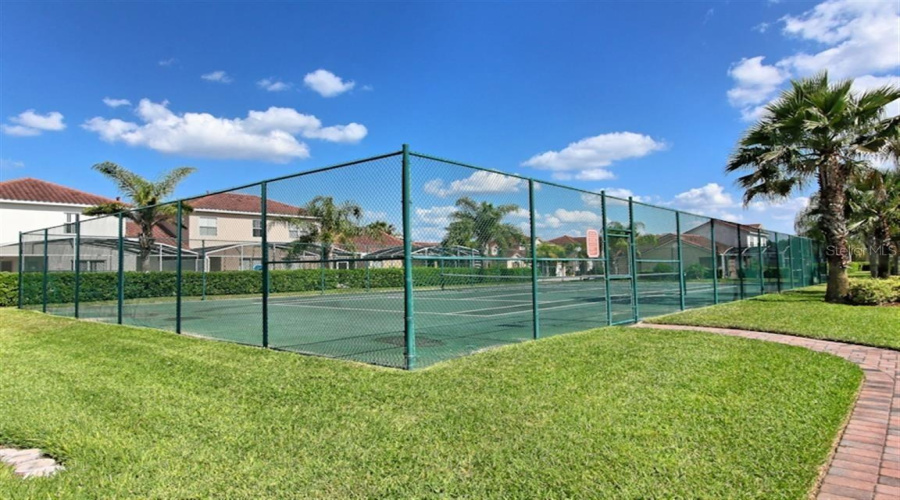 Tennis/Pickleball courts