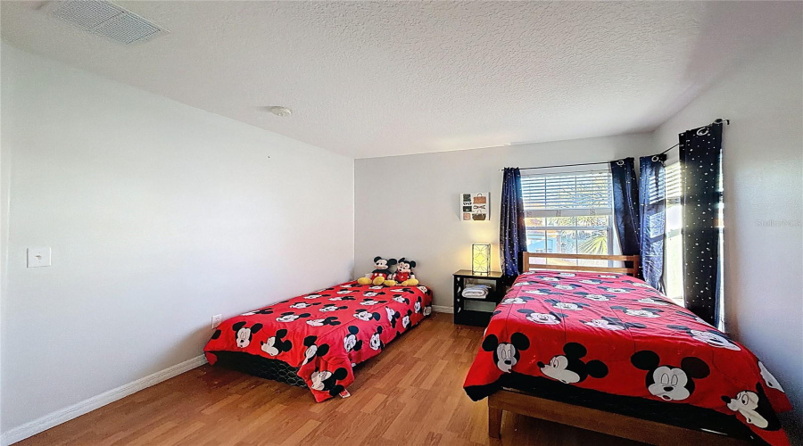 DAVENPORT, Florida 33897, 5 Bedrooms Bedrooms, ,4 BathroomsBathrooms,Residential,For Sale,SEVILLA,0,MFRS5147162