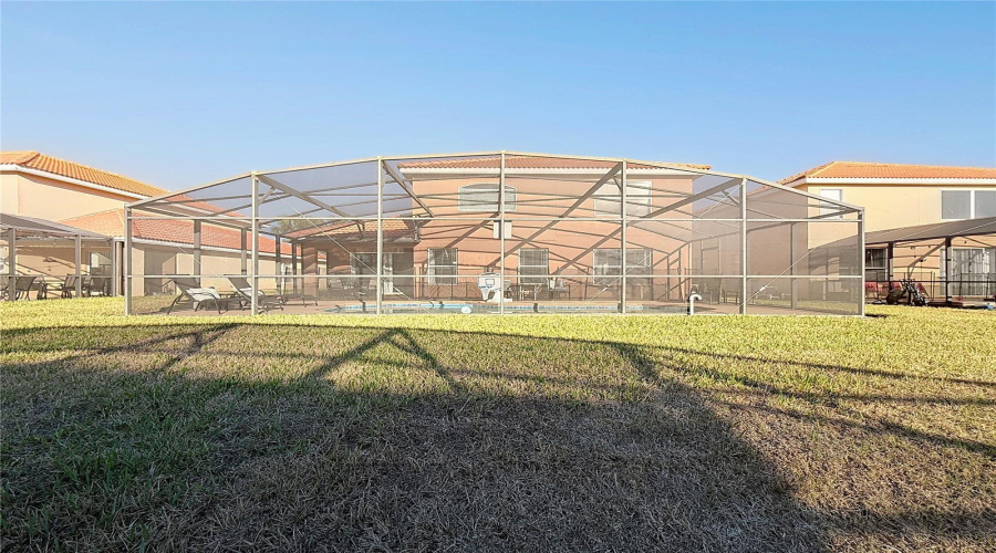 DAVENPORT, Florida 33897, 5 Bedrooms Bedrooms, ,4 BathroomsBathrooms,Residential,For Sale,SEVILLA,0,MFRS5147162