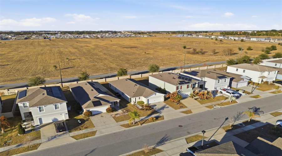 DAVENPORT, Florida 33837, 3 Bedrooms Bedrooms, ,2 BathroomsBathrooms,Residential,For Sale,EAGLEVIEW,0,MFRTB8476450