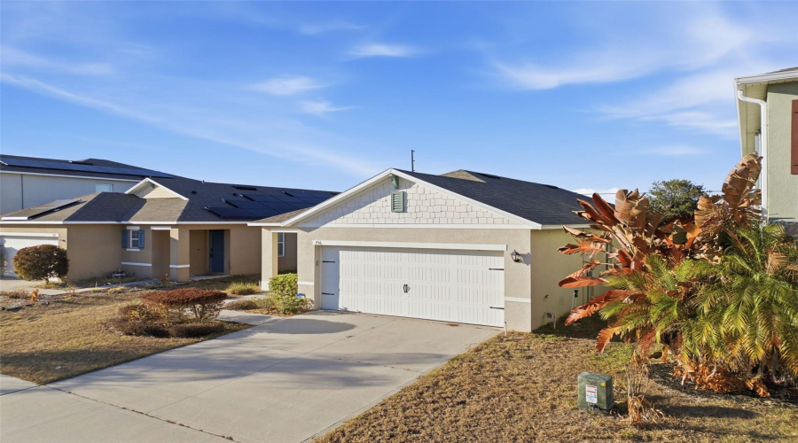 DAVENPORT, Florida 33837, 3 Bedrooms Bedrooms, ,2 BathroomsBathrooms,Residential,For Sale,EAGLEVIEW,0,MFRTB8476450