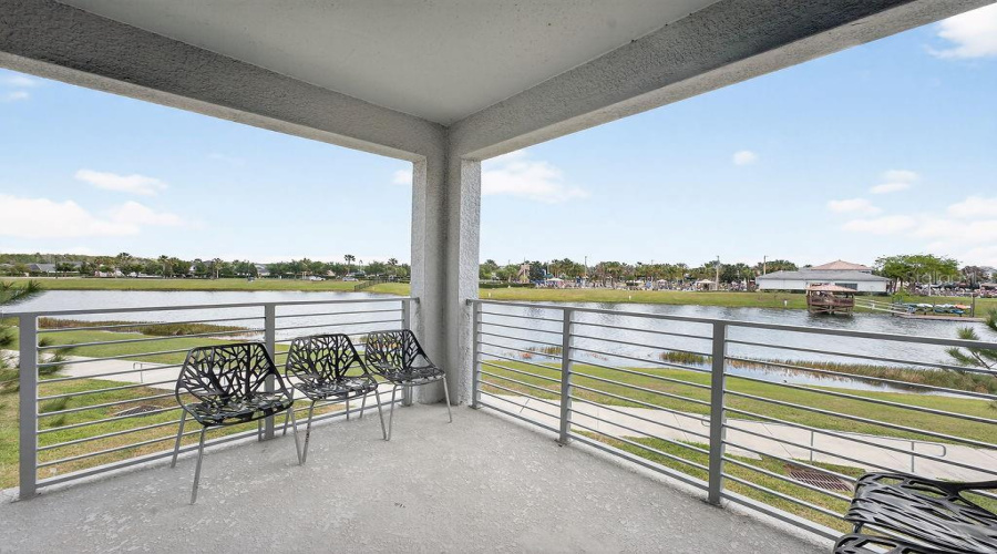 KISSIMMEE, Florida 34746, 3 Bedrooms Bedrooms, ,2 BathroomsBathrooms,Residential,For Sale,PARADOX,0,MFRO6395471