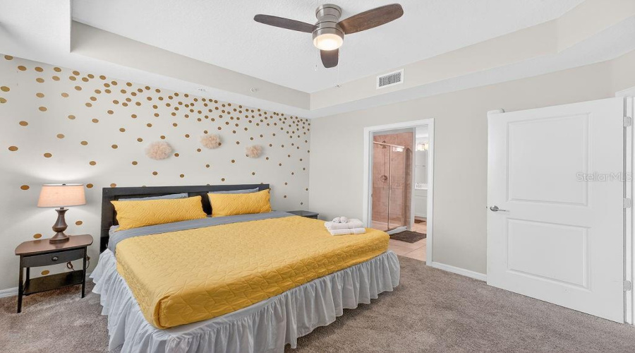 KISSIMMEE, Florida 34746, 3 Bedrooms Bedrooms, ,2 BathroomsBathrooms,Residential,For Sale,PARADOX,0,MFRO6395471