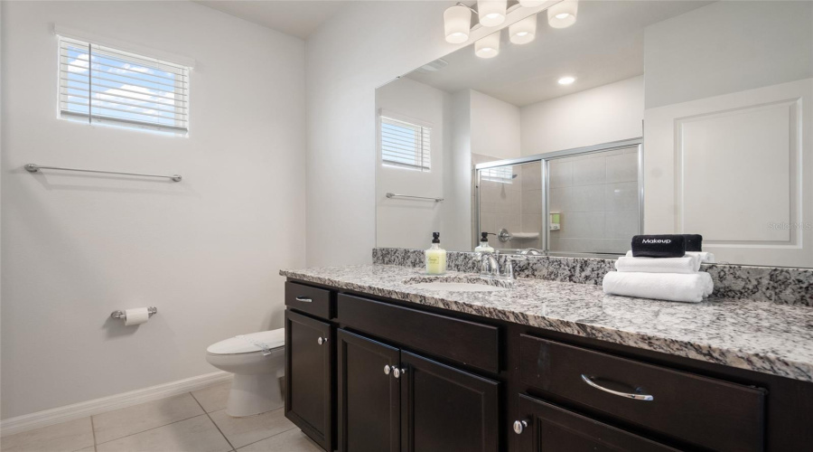 DAVENPORT, Florida 33897, 10 Bedrooms Bedrooms, ,8 BathroomsBathrooms,Residential,For Sale,LANA,0,MFRO6396774