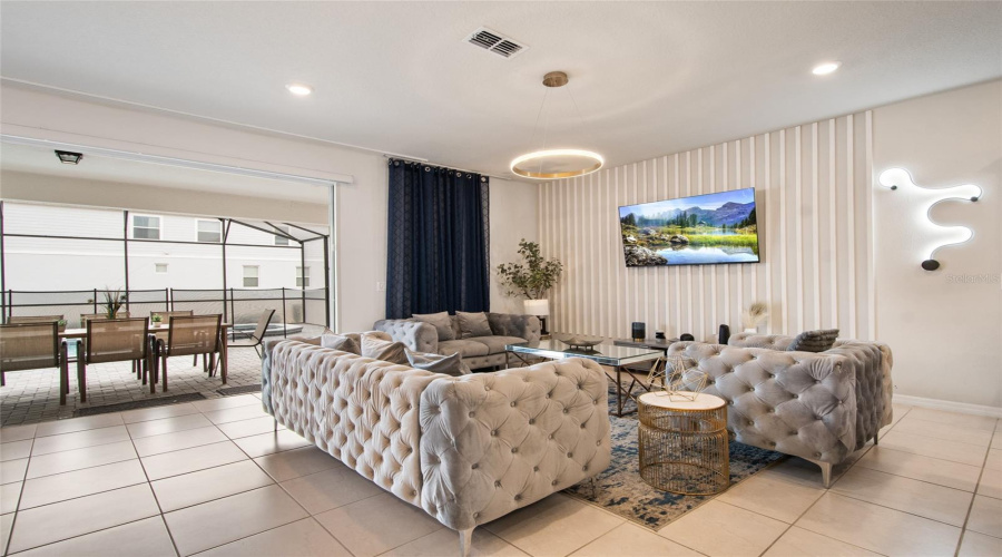 DAVENPORT, Florida 33897, 10 Bedrooms Bedrooms, ,8 BathroomsBathrooms,Residential,For Sale,LANA,0,MFRO6396774