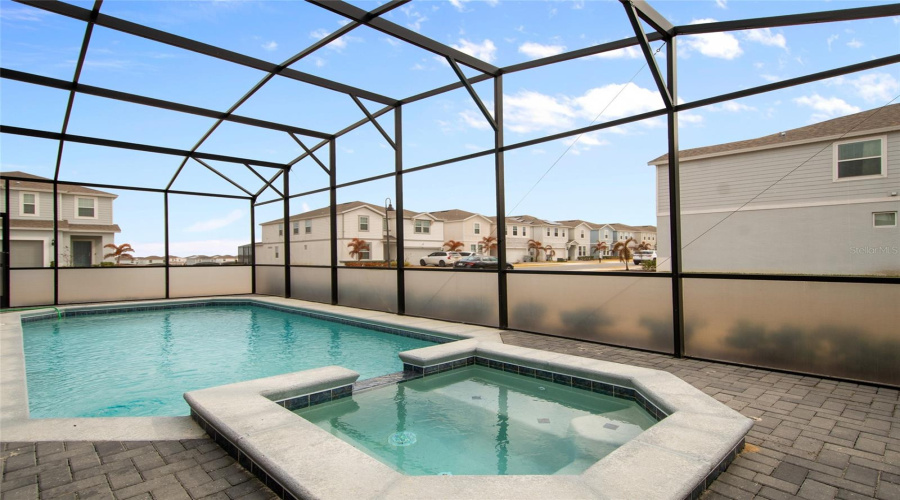 DAVENPORT, Florida 33897, 10 Bedrooms Bedrooms, ,8 BathroomsBathrooms,Residential,For Sale,LANA,0,MFRO6396774