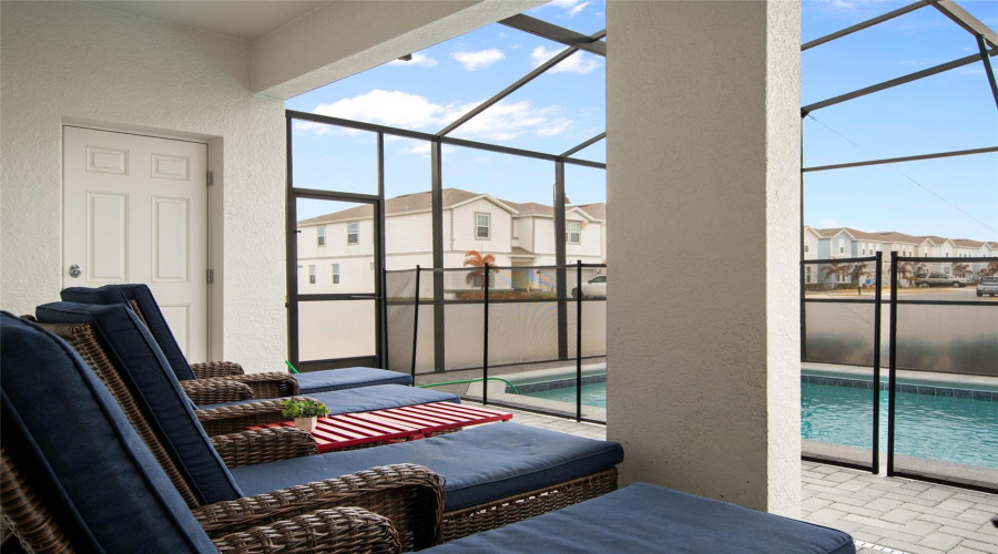 DAVENPORT, Florida 33897, 10 Bedrooms Bedrooms, ,8 BathroomsBathrooms,Residential,For Sale,LANA,0,MFRO6396774