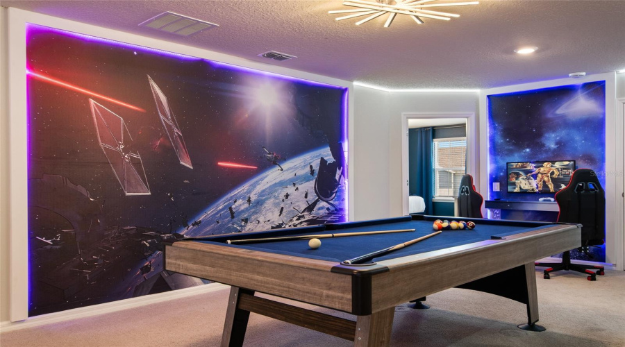 DAVENPORT, Florida 33897, 10 Bedrooms Bedrooms, ,8 BathroomsBathrooms,Residential,For Sale,LANA,0,MFRO6396774