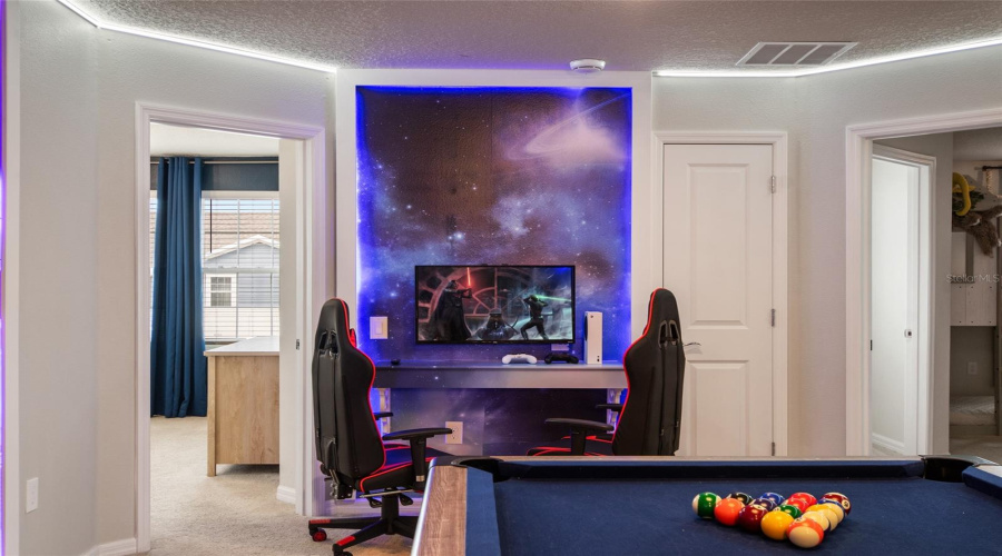 DAVENPORT, Florida 33897, 10 Bedrooms Bedrooms, ,8 BathroomsBathrooms,Residential,For Sale,LANA,0,MFRO6396774