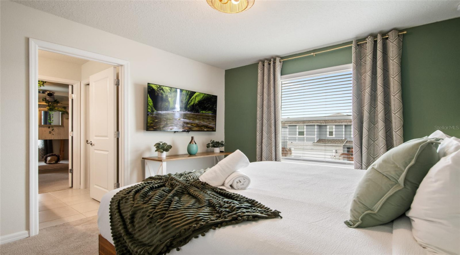 DAVENPORT, Florida 33897, 10 Bedrooms Bedrooms, ,8 BathroomsBathrooms,Residential,For Sale,LANA,0,MFRO6396774