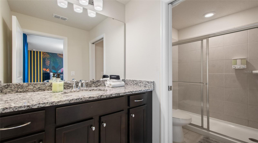 DAVENPORT, Florida 33897, 10 Bedrooms Bedrooms, ,8 BathroomsBathrooms,Residential,For Sale,LANA,0,MFRO6396774