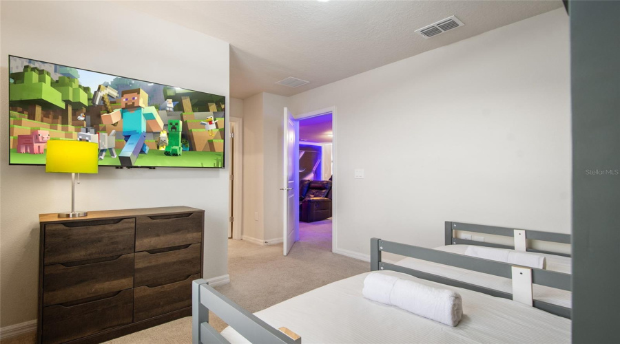 DAVENPORT, Florida 33897, 10 Bedrooms Bedrooms, ,8 BathroomsBathrooms,Residential,For Sale,LANA,0,MFRO6396774