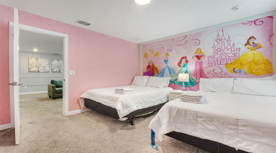 KISSIMMEE, Florida 34746, 8 Bedrooms Bedrooms, ,5 BathroomsBathrooms,Residential,For Sale,FABLE,0,MFRO6358672