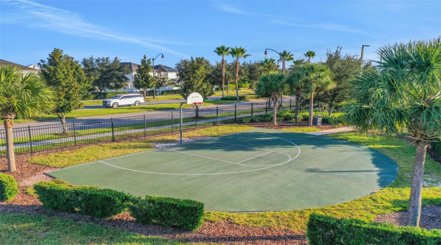 KISSIMMEE, Florida 34746, 8 Bedrooms Bedrooms, ,5 BathroomsBathrooms,Residential,For Sale,FABLE,0,MFRO6358672