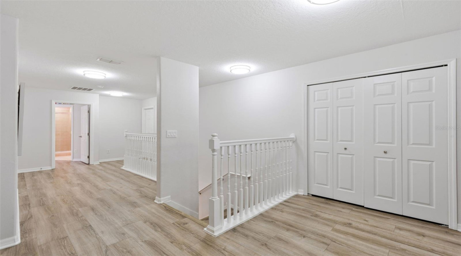 DAVENPORT, Florida 33837, 5 Bedrooms Bedrooms, ,5 BathroomsBathrooms,Residential,For Sale,ORANGE COSMOS,0,MFRG5110374