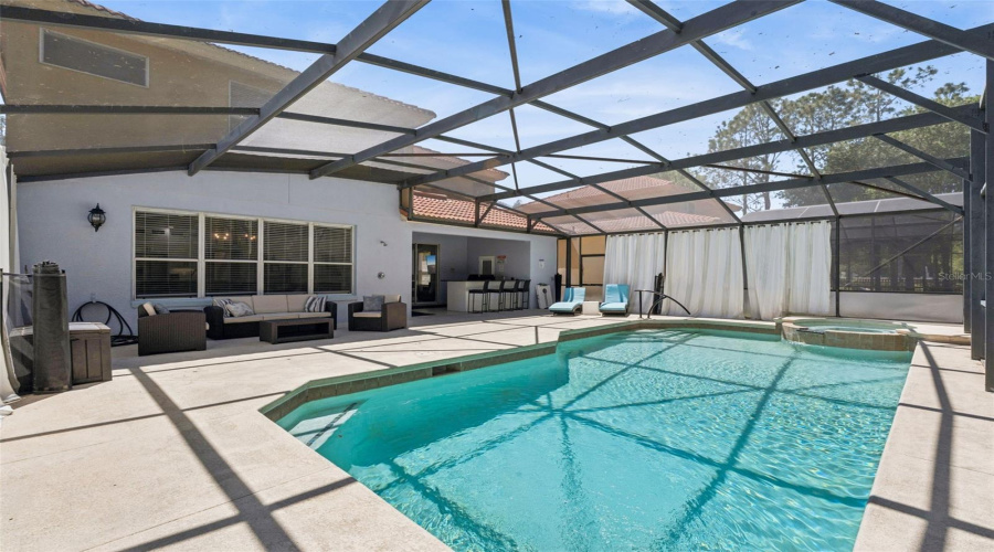 DAVENPORT, Florida 33837, 5 Bedrooms Bedrooms, ,5 BathroomsBathrooms,Residential,For Sale,ORANGE COSMOS,0,MFRG5110374