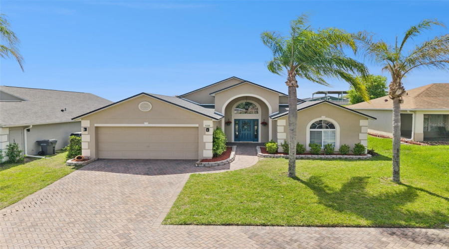 DAVENPORT, Florida 33896, 3 Bedrooms Bedrooms, ,2 BathroomsBathrooms,Residential,For Sale,KNIGHTSBRIDGE,0,MFRO6396422