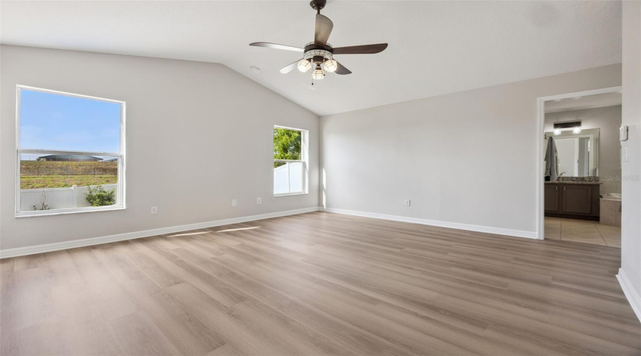 DAVENPORT, Florida 33896, 3 Bedrooms Bedrooms, ,2 BathroomsBathrooms,Residential,For Sale,KNIGHTSBRIDGE,0,MFRO6396422