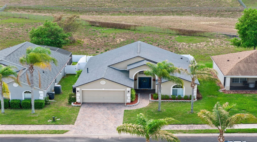 DAVENPORT, Florida 33896, 3 Bedrooms Bedrooms, ,2 BathroomsBathrooms,Residential,For Sale,KNIGHTSBRIDGE,0,MFRO6396422